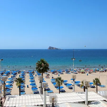 Primera Linea De 2d * Benidorm